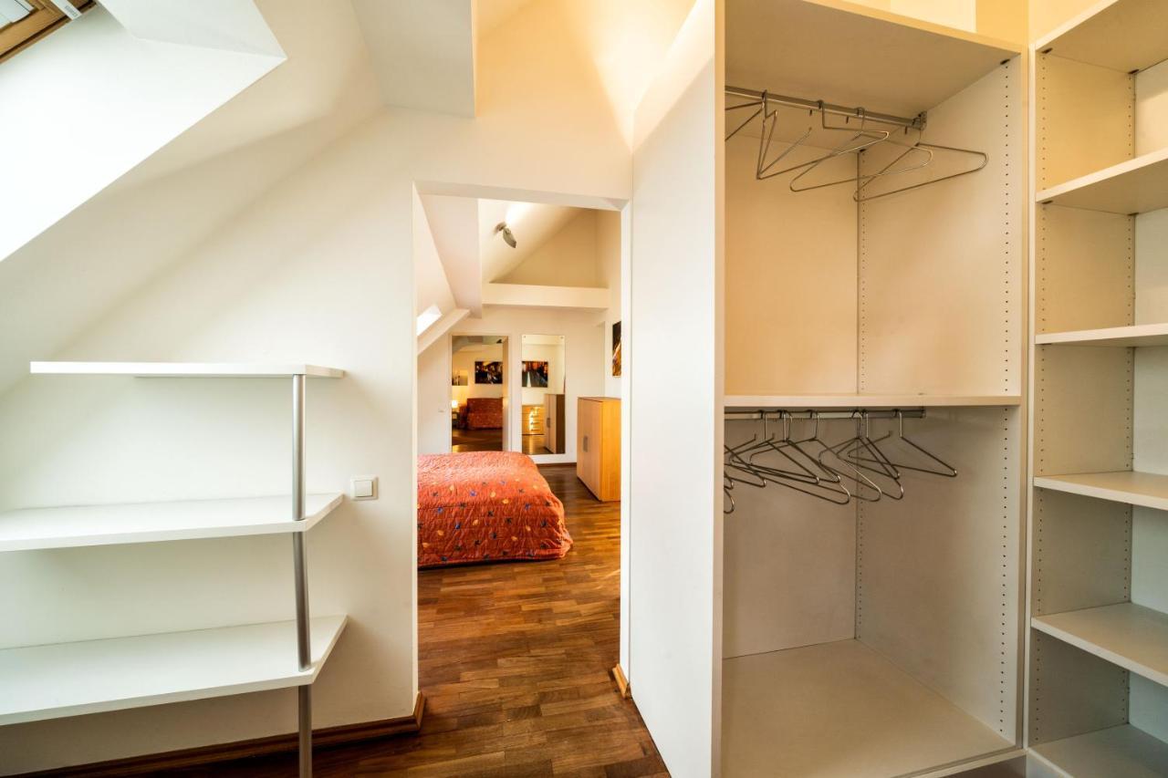 Schlossquadrat Apartment 16 Виена Екстериор снимка